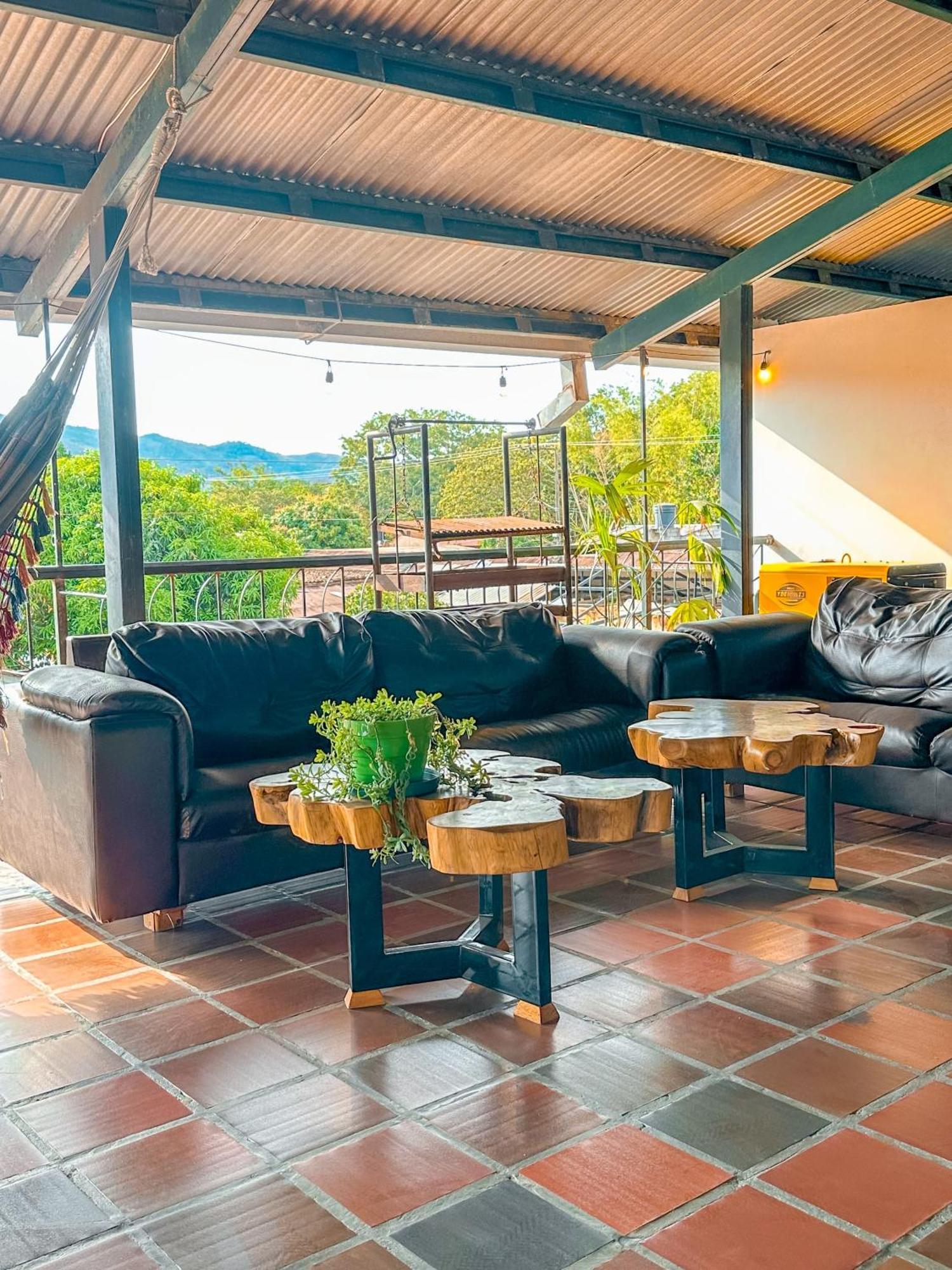 La Rosa Nautica Hostel Guaduas Kültér fotó