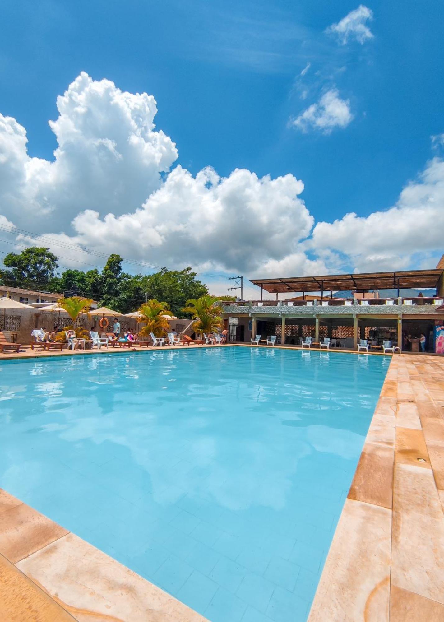 La Rosa Nautica Hostel Guaduas Kültér fotó