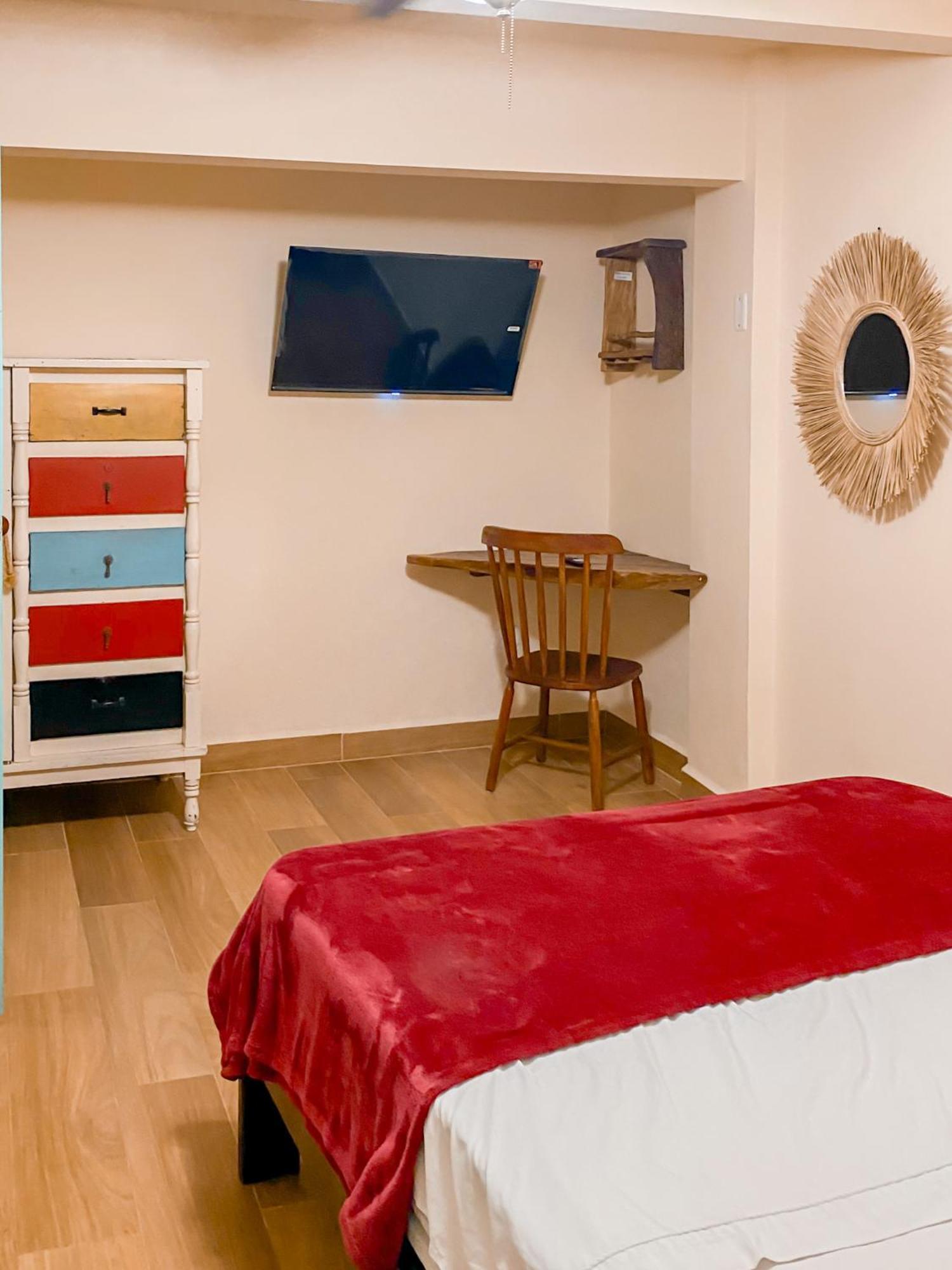 La Rosa Nautica Hostel Guaduas Szoba fotó