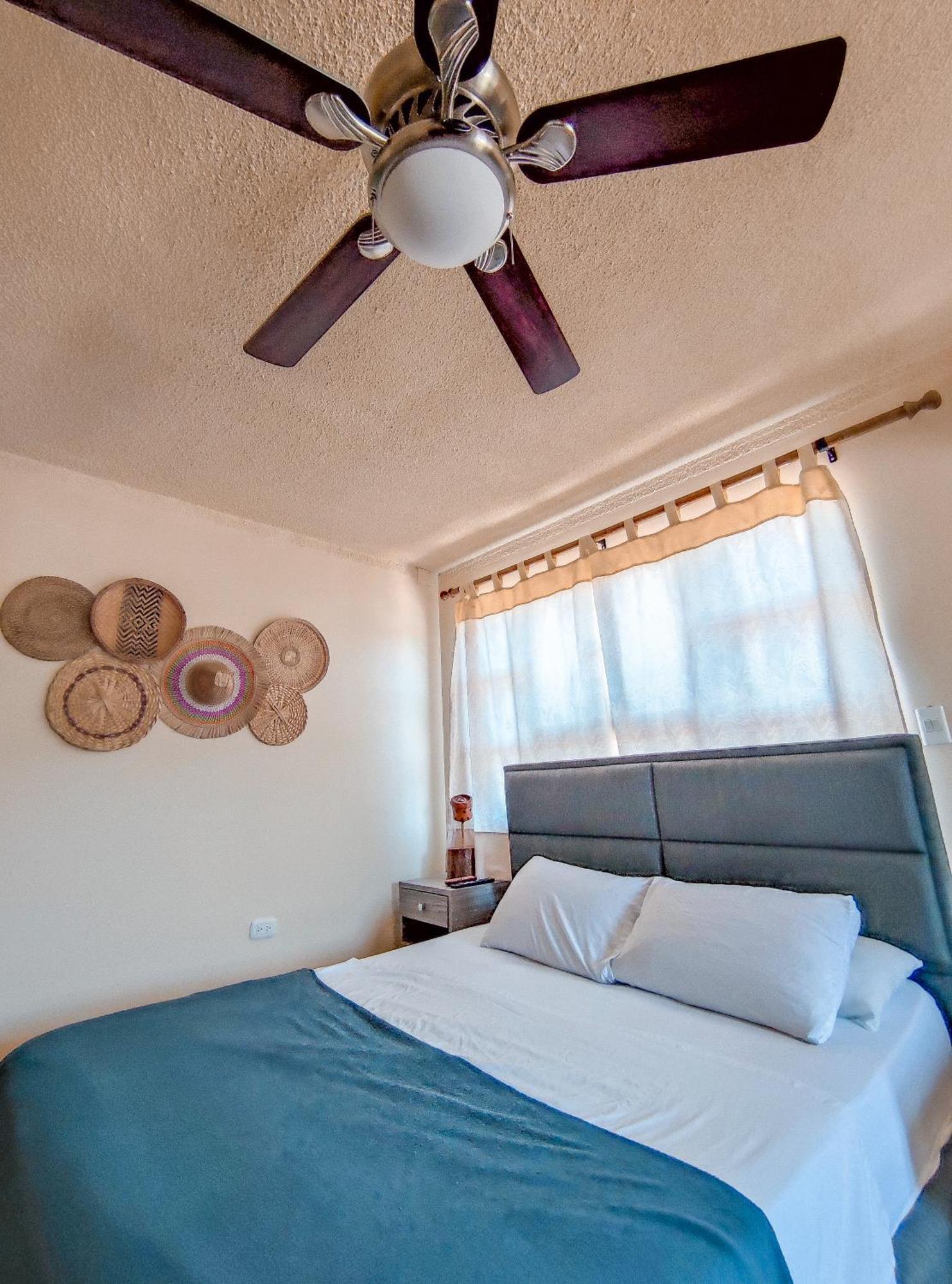 La Rosa Nautica Hostel Guaduas Kültér fotó