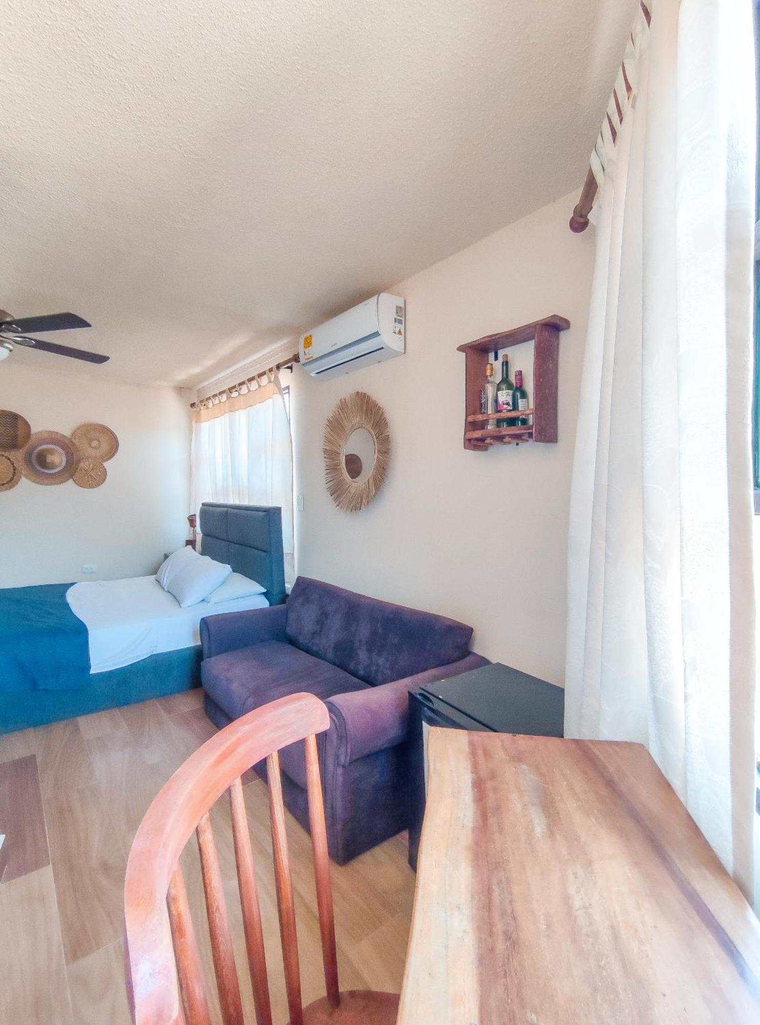 La Rosa Nautica Hostel Guaduas Kültér fotó