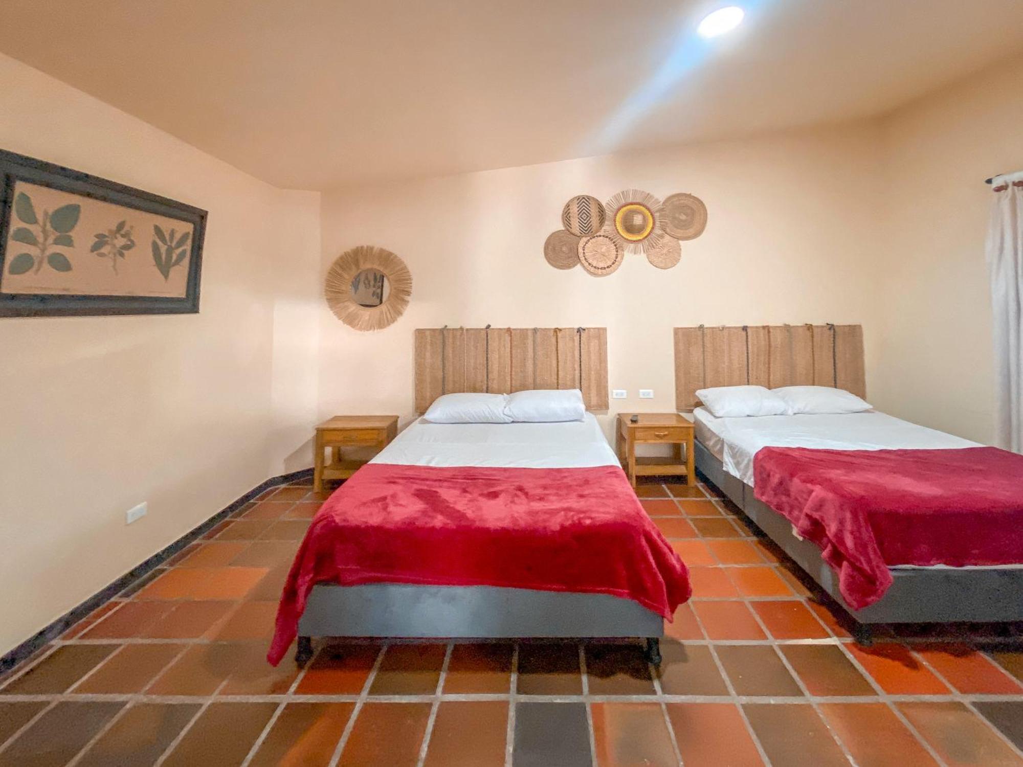 La Rosa Nautica Hostel Guaduas Szoba fotó