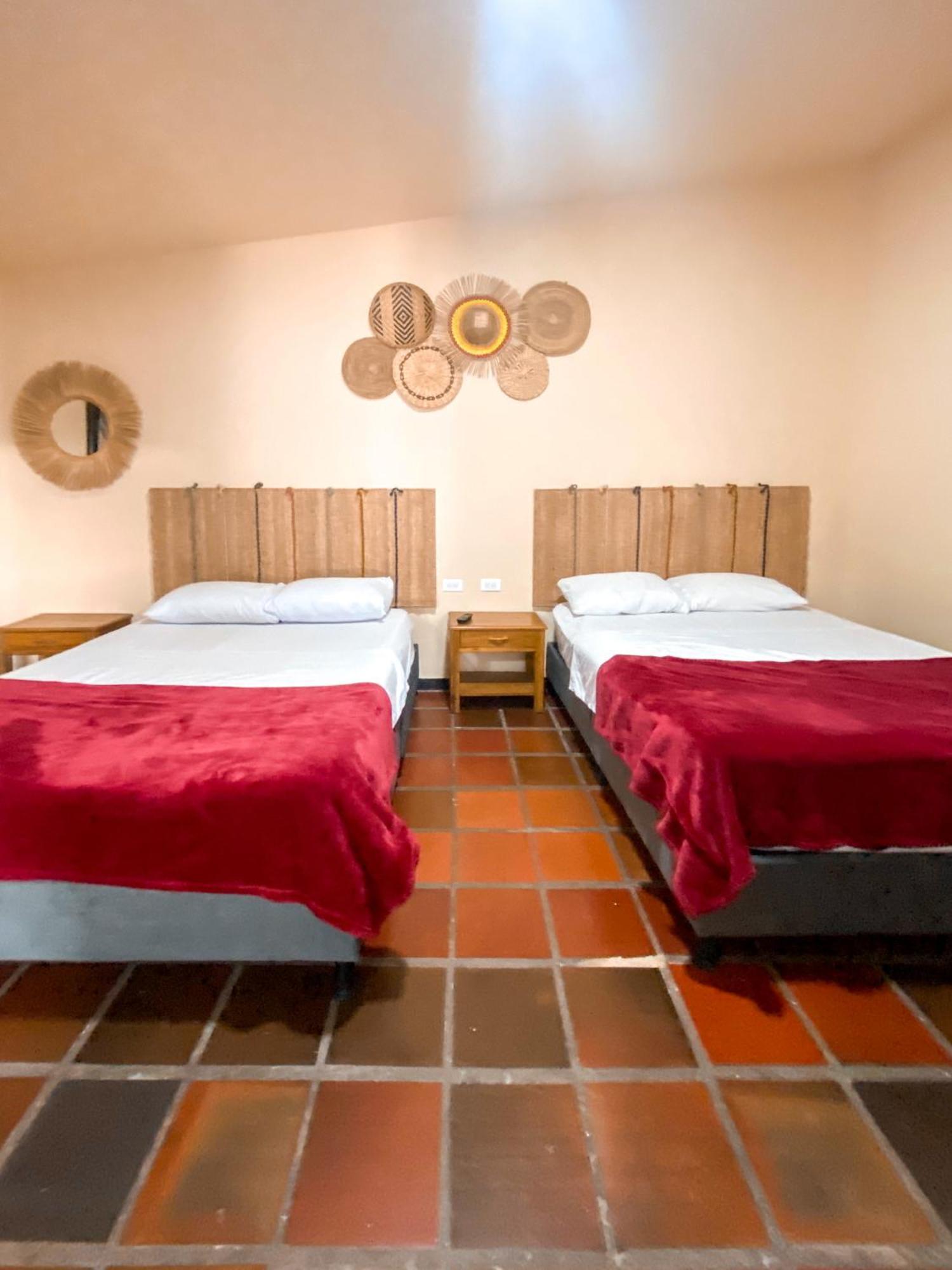 La Rosa Nautica Hostel Guaduas Szoba fotó
